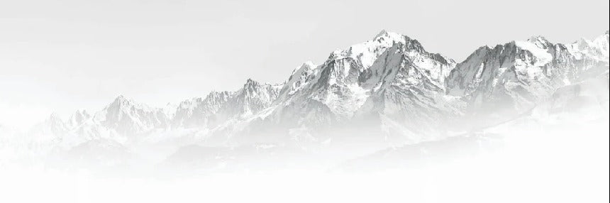 Papier peint Mont Blanc dans la brume noir et blanc