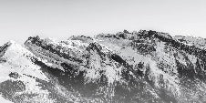 Papier peint montagne noir et blanc Grand Massif