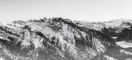 Papier peint montagne noir et blanc Grand Massif