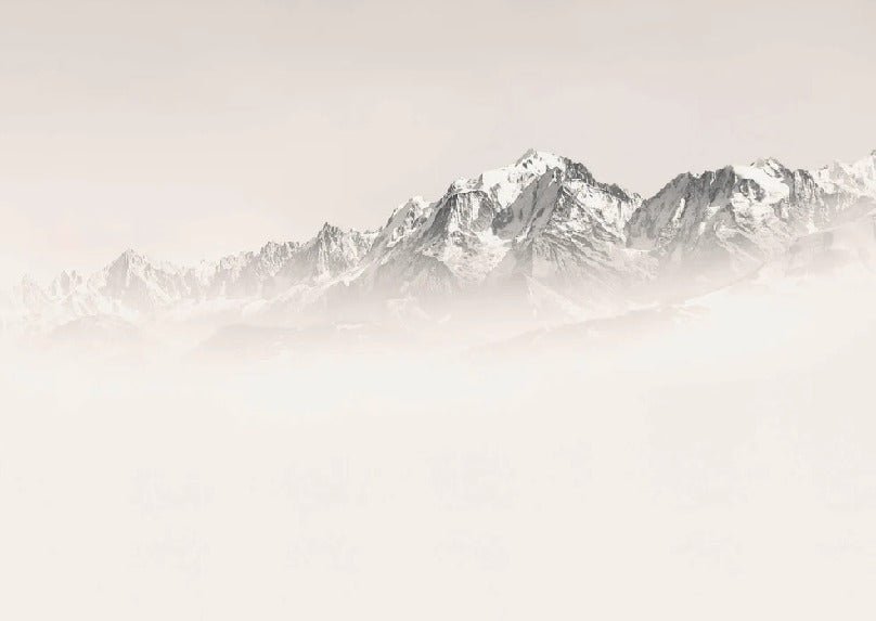 Papier peint Mont Blanc dans la brume sépia