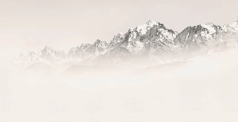 Papier peint Mont Blanc dans la brume sépia