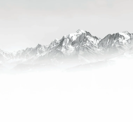 Papier peint Mont Blanc dans la brume noir et blanc