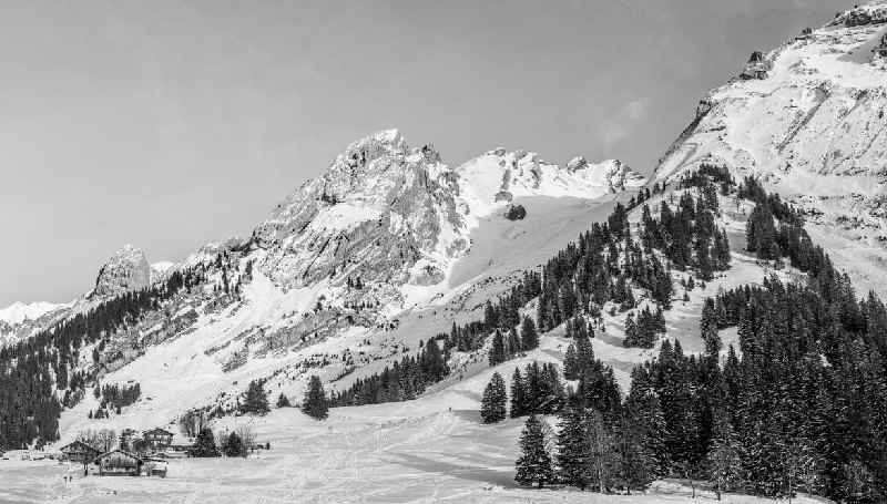 Papier peint panoramique chalet alpage - Muralconcept