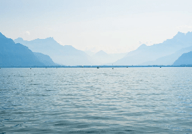 Papier peint panoramique Lac Léman – Montagnes et lac - Muralconcept