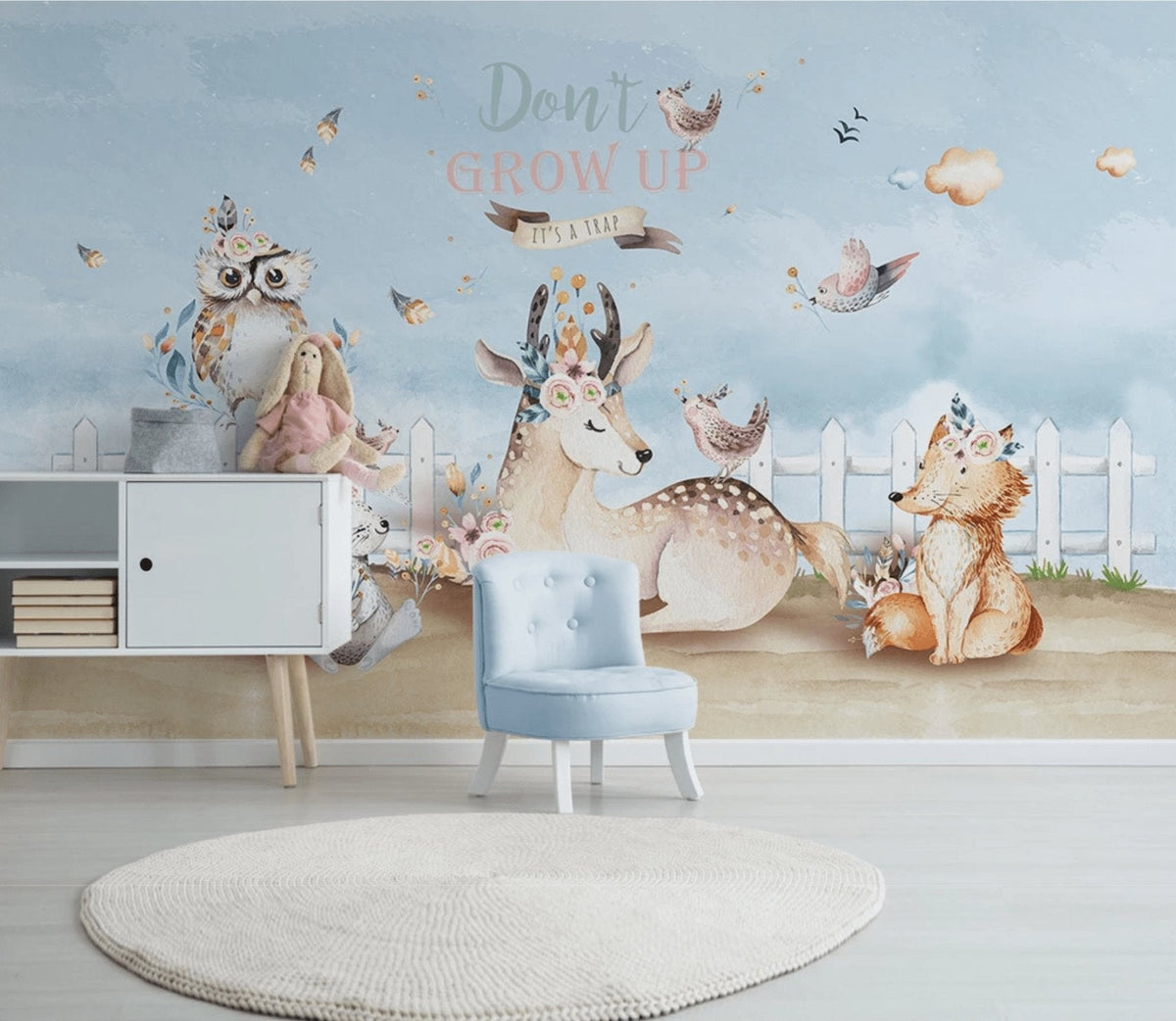 Children's bedroom wallpaper deer and her friends