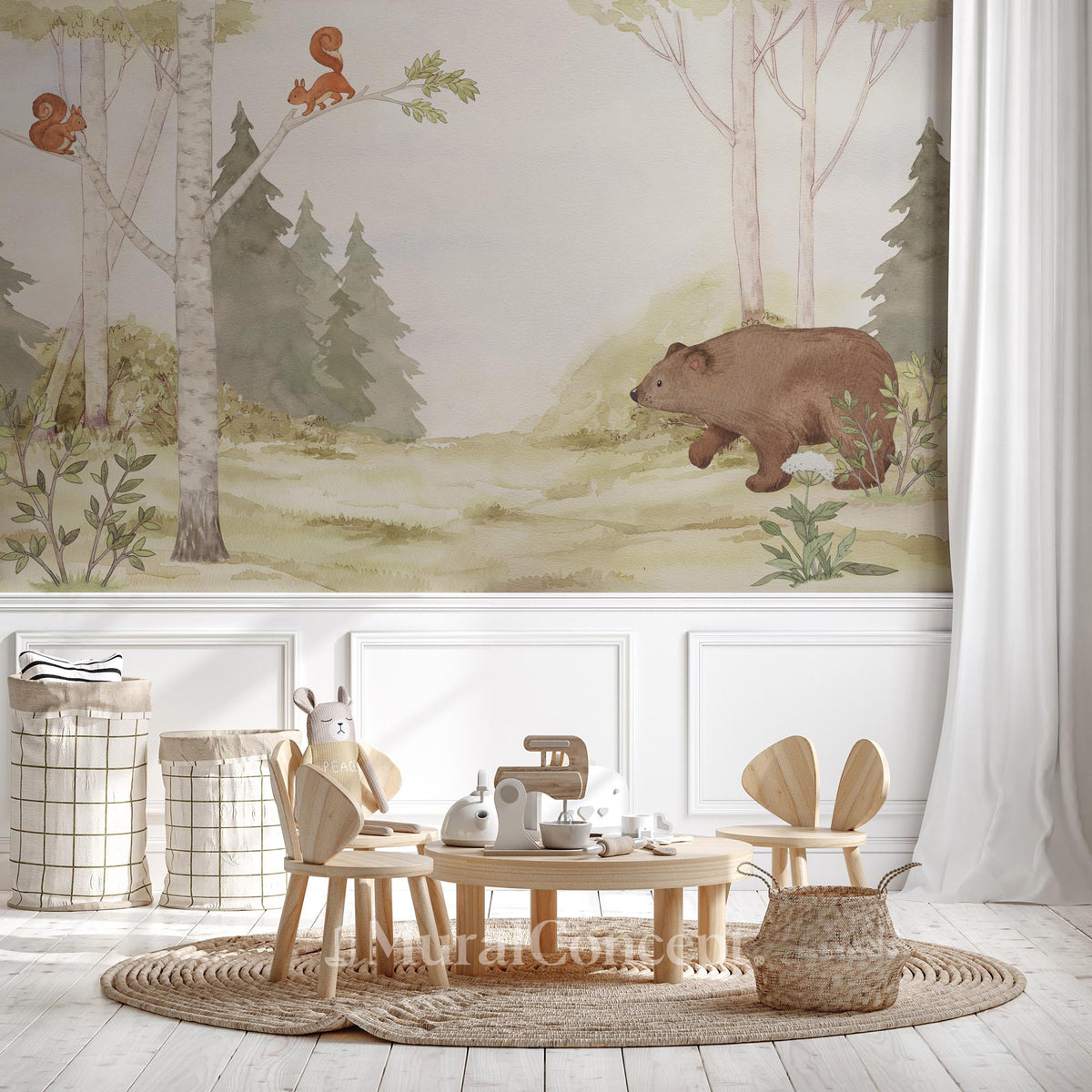 Children's soft wallpaper Bear in the forest